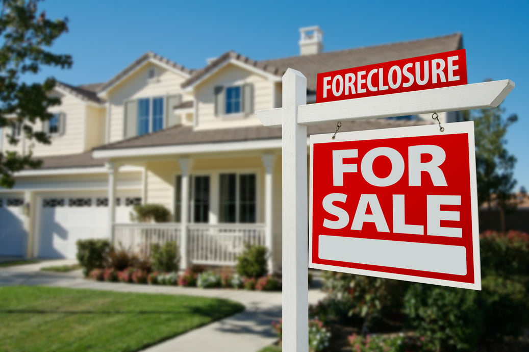 Foreclosure Real Estate Sign 